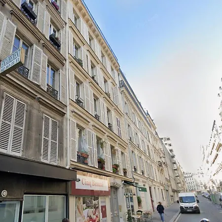 Eifel Househ1 Parigi