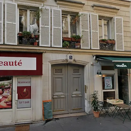 Bed & Breakfast Eifel Househ1 *